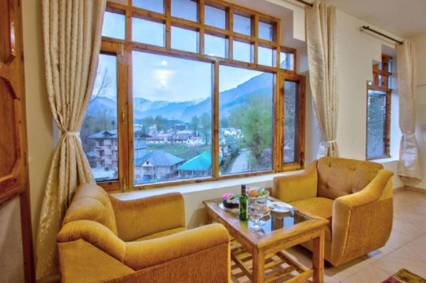 Hotel White Mountain Manāli Exteriér fotografie