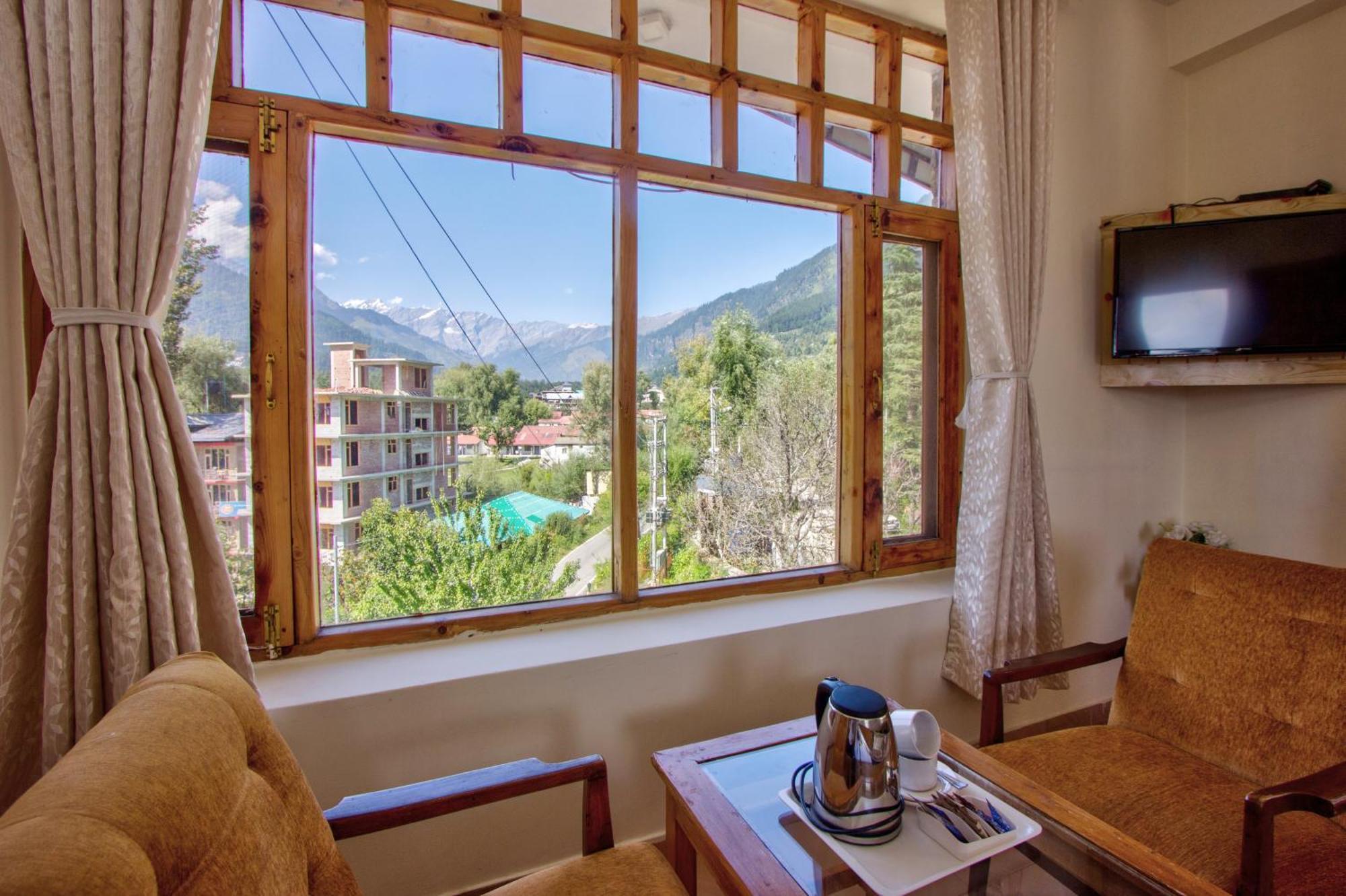 Hotel White Mountain Manāli Exteriér fotografie